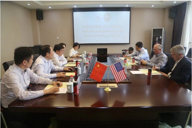 便于对照栏目动态与后续阅读