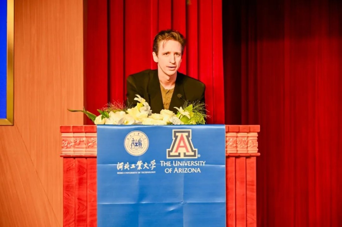 同题参见开学典礼由emc全站最新版下