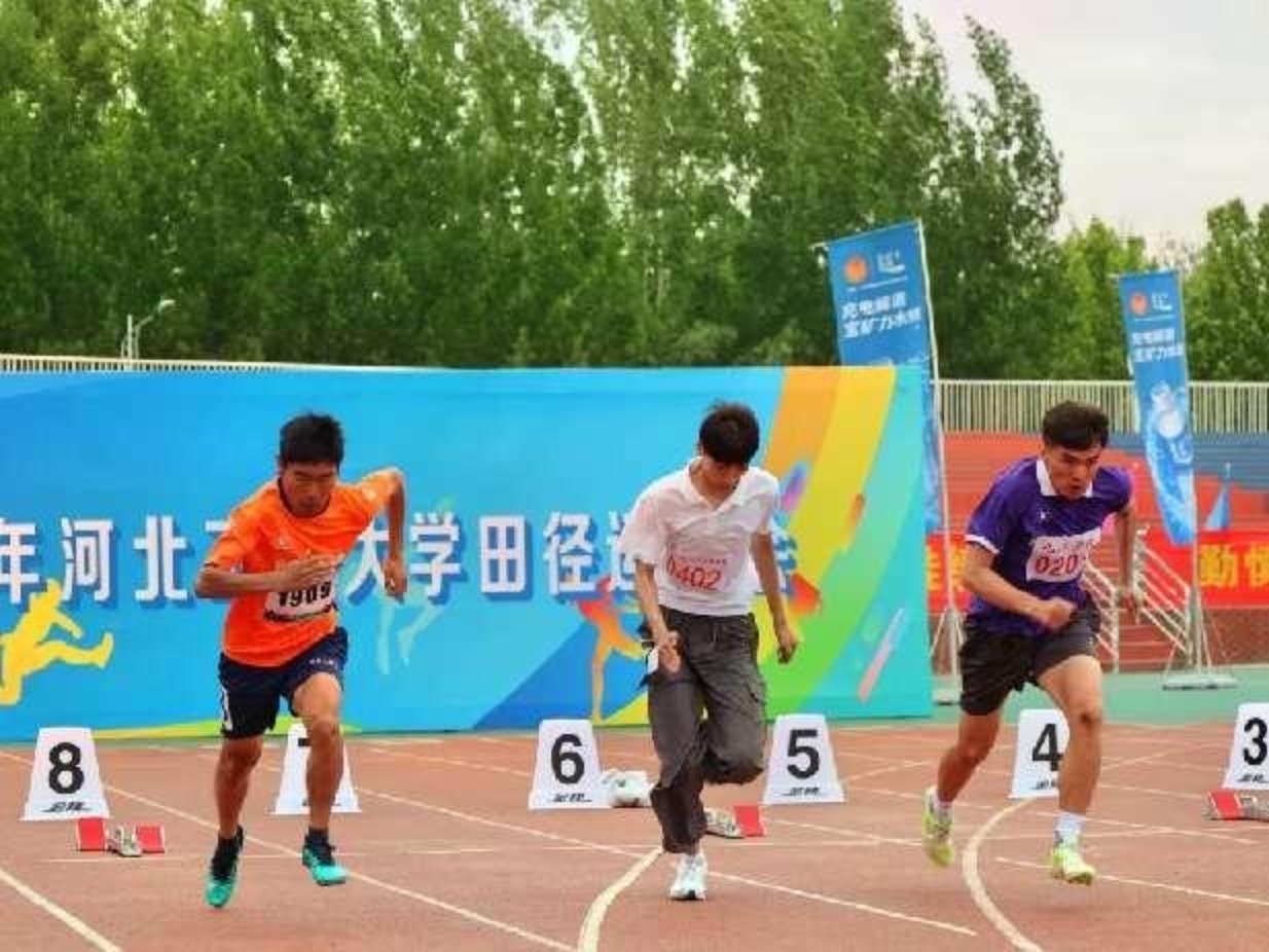 更是他们凝心聚力的体育精神