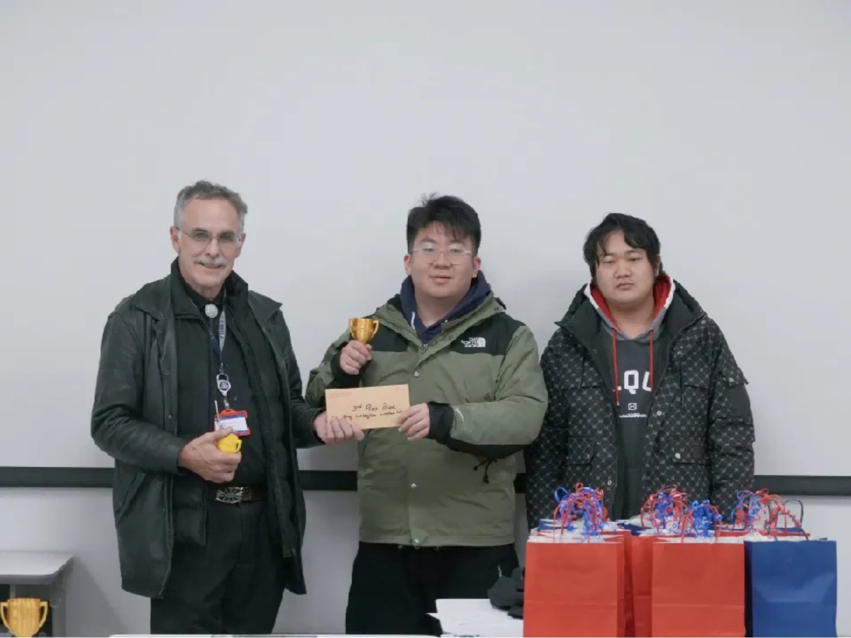 自主设计