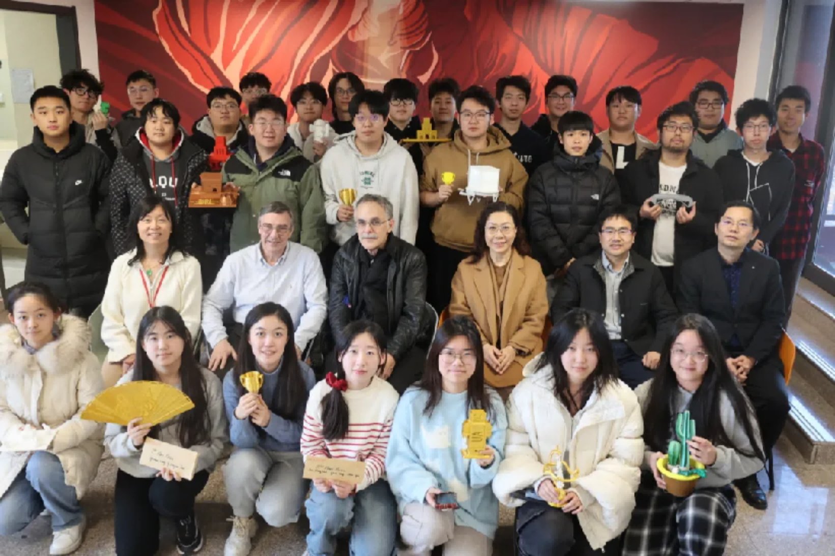 同题参见emc全站官方网站分组进行结