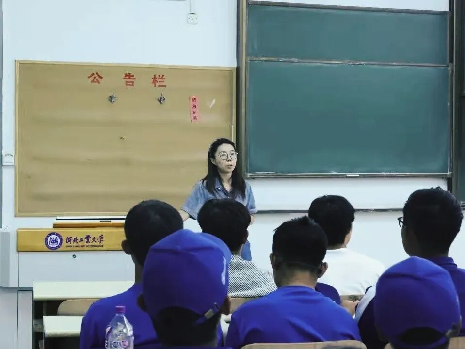 解锁 “大emc全站官网正规渠道”